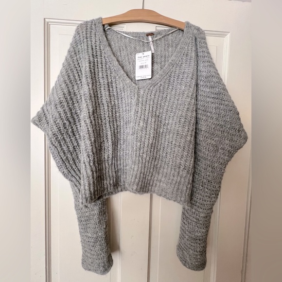 FREE PEOPLE Moonbeam sweater.  Size: XS - Picture 3 of 4